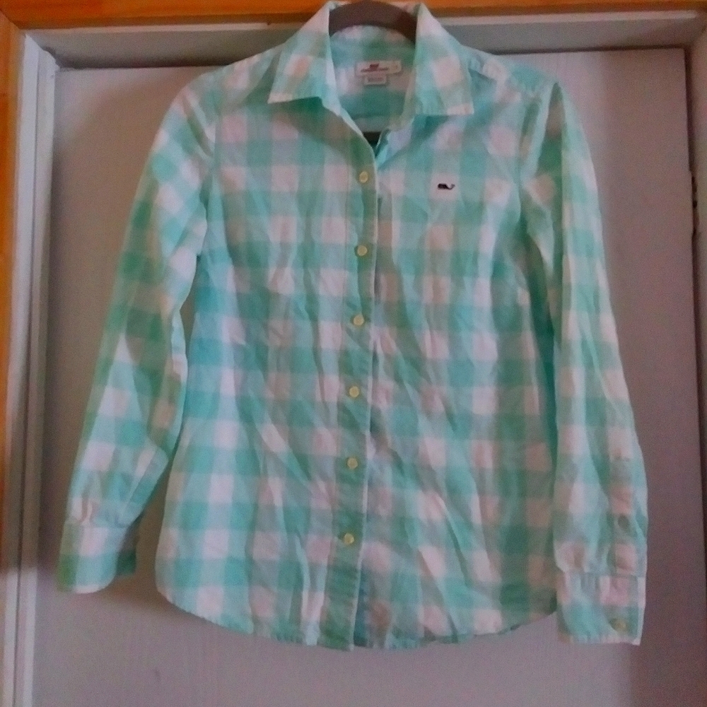 Vineyard Vines Button Down Shirt
